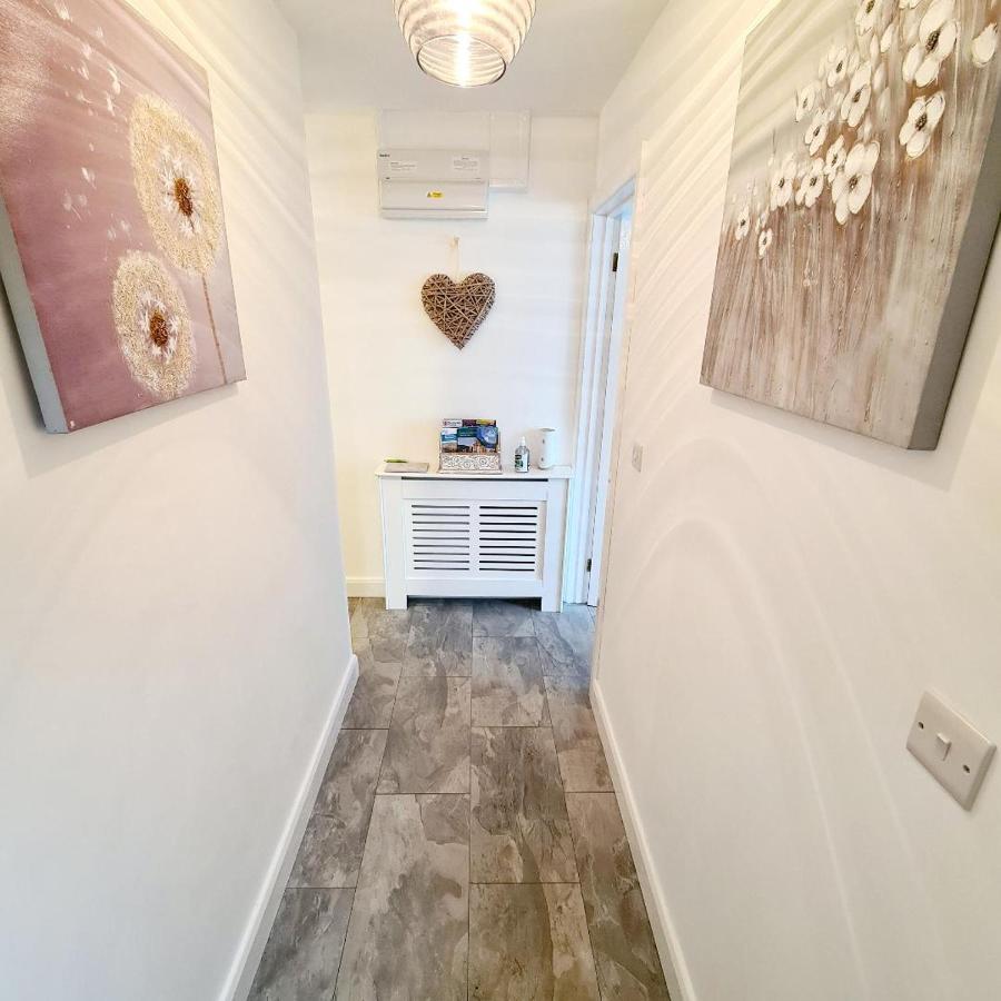 Beautiful 2 Bedroom Annexe In Popular Town Location Narberth Exteriör bild